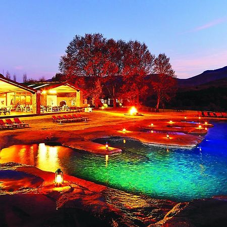 Hotel First Group Bushman’s Nek Garden Castle Exterior foto