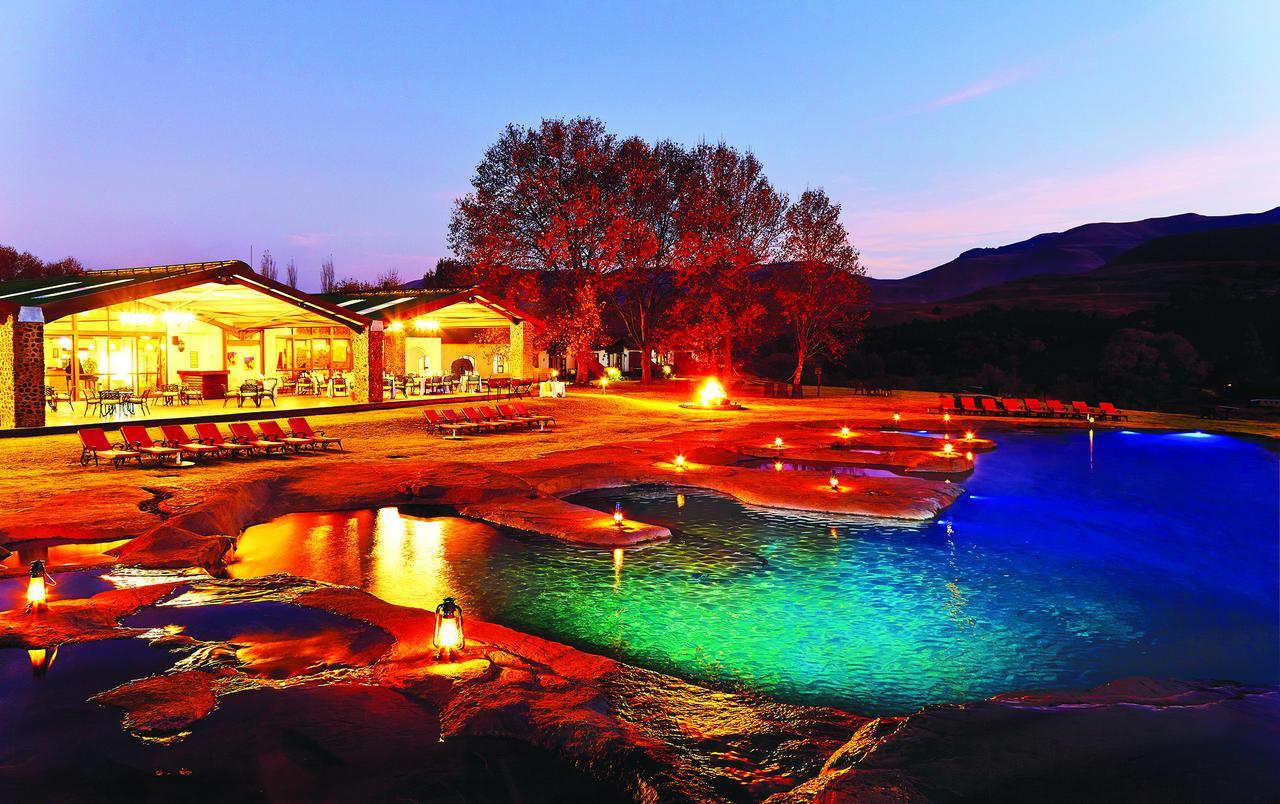 Hotel First Group Bushman’s Nek Garden Castle Exterior foto
